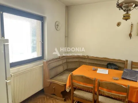 Prodaja, kuća, 278m², Jajinci, Voždovac Sve Podlokacije - image 11