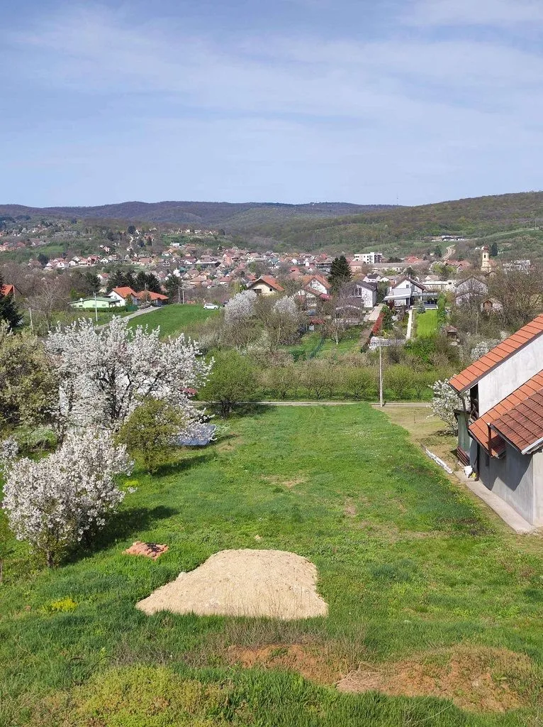 Prodaja, plac, 813m², Irig, Srbija