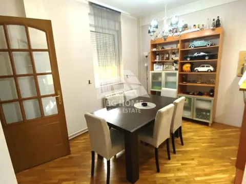 Rent, two bedroom apartment, 85m², Zemun Centar, Zemun Sve Podlokacije - image 2