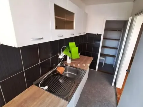 Izdavanje, trosoban stan, 60m², Medijana, Niš - image 5