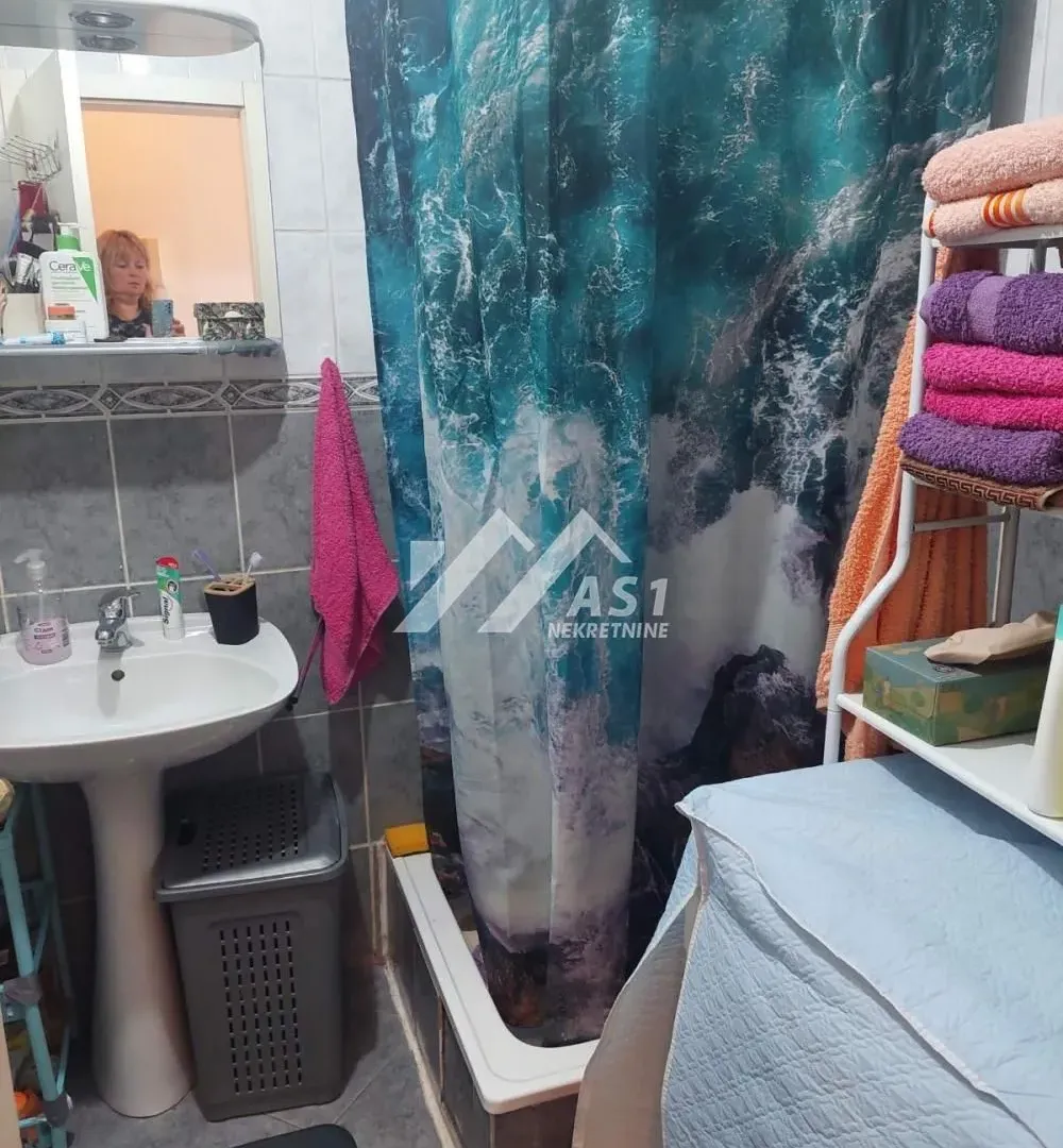 Izdavanje, stan, 25m², Grbavica, Novi Sad Sve Podlokacije