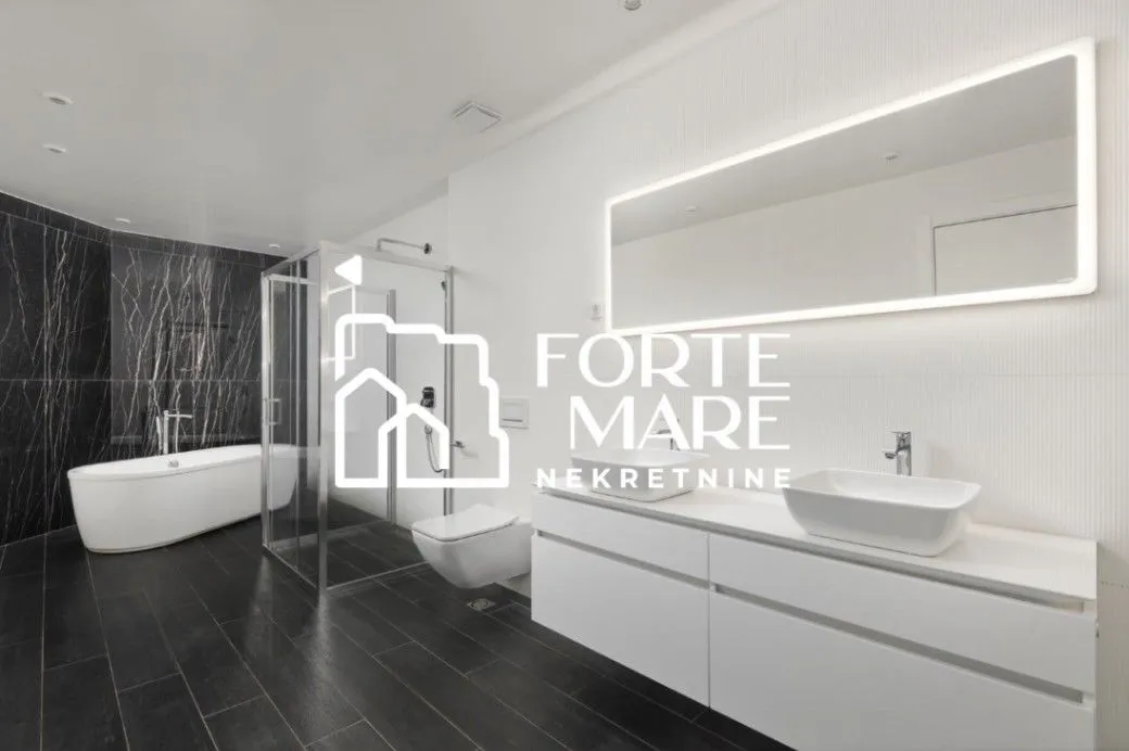 Sale, house, 479m², Prčanj, Kotor