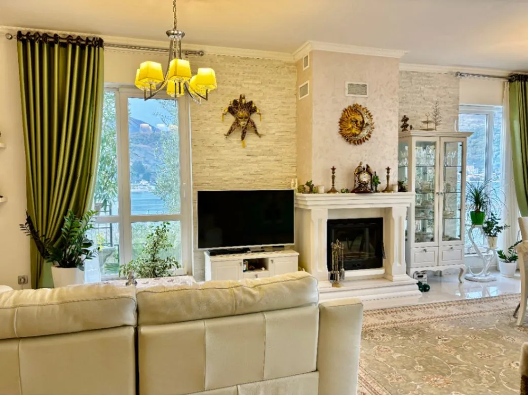 Prodaja, kuća, 86m², Lepetani, Tivat