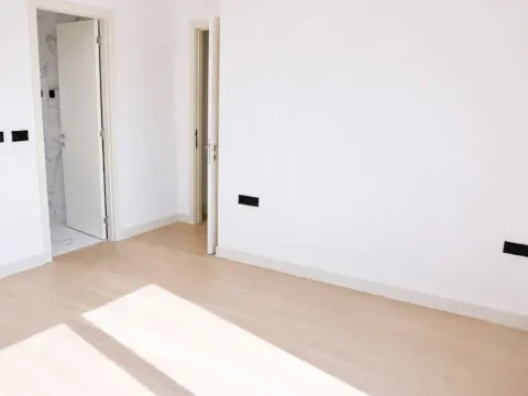 Prodaja, trosoban stan, 149m², Preko Morače, Podgorica - image 8