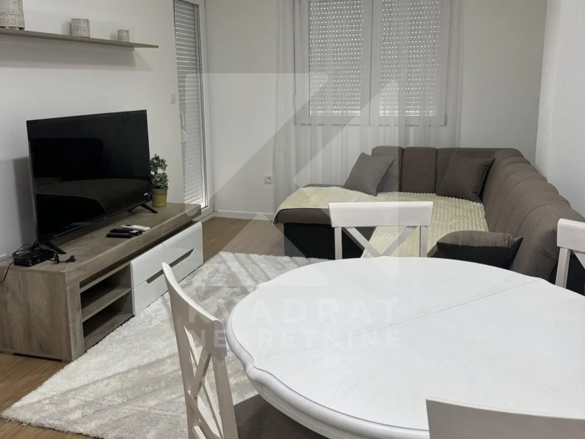 Izdavanje, jednosoban stan, 36m², Ljubović, Podgorica