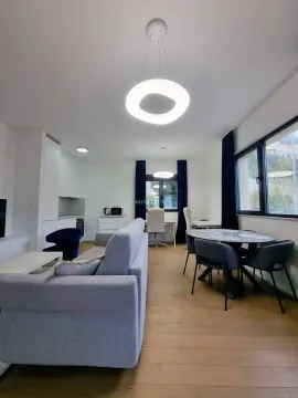 Rent, two bedroom apartment, 69m², Centar, Budva - image 4