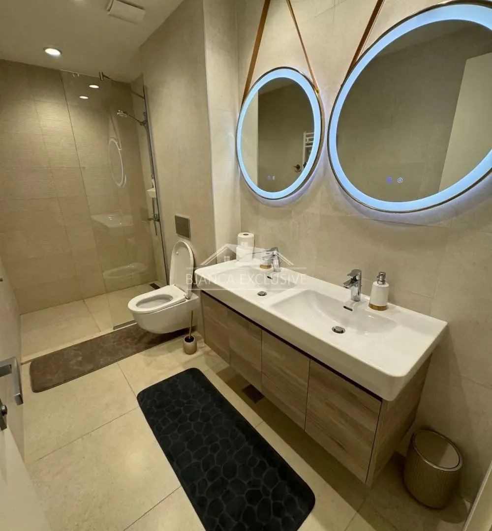 Sale, three bedroom apartment, 174m², Savski Venac, Beograd