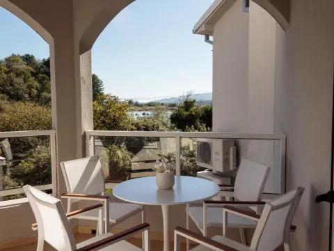 Izdavanje, stan, 70m², Centar, Tivat - image 6