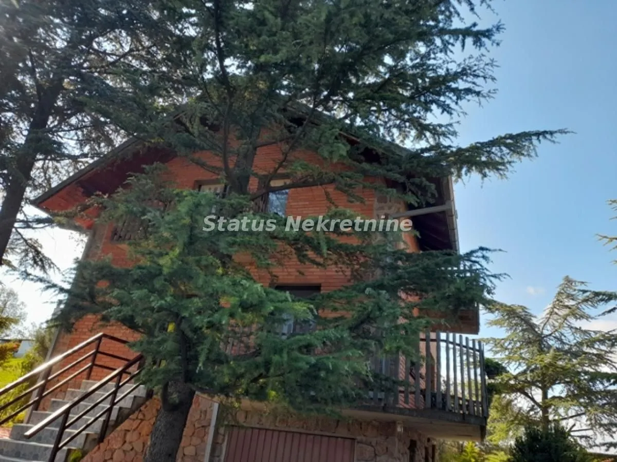 Prodaja, kuća, 190m², Sremska Kamenica, Petrovaradin