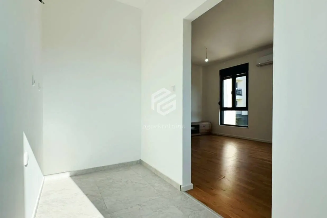 Prodaja, dvosoban stan, 64m², Tološi, Podgorica