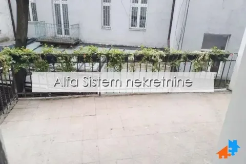 Izdavanje, četvorosoban stan, 120m², Topličin venac, Beograd - image 9