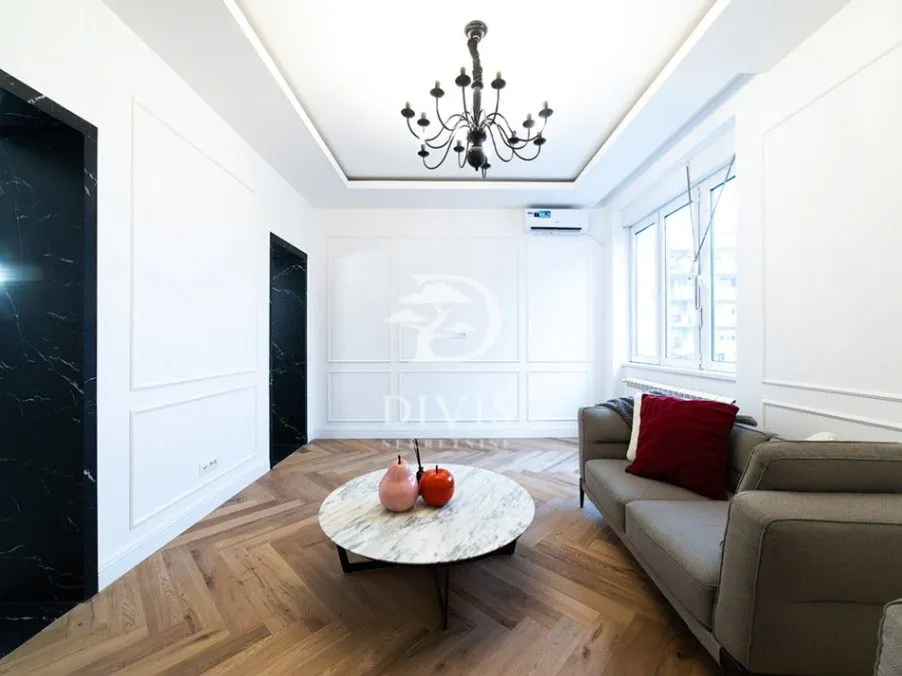 Sale, three bedroom apartment, 92m², Vračar Centar, Vračar Sve Podlokacije