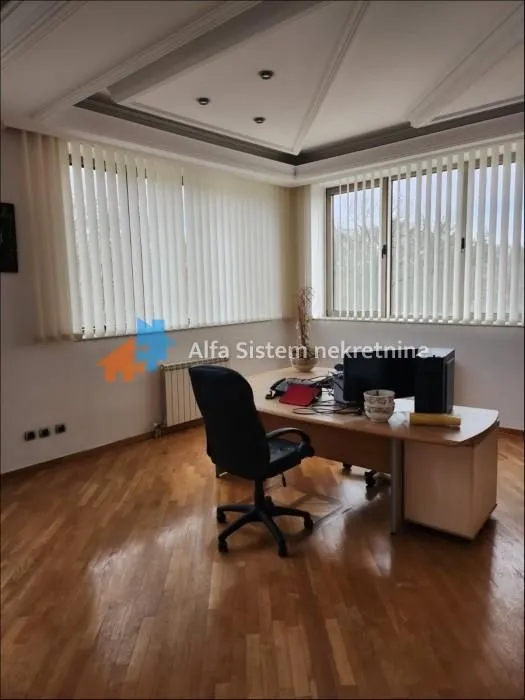 Rent, office space, 300m², Bezanijska Kosa 1, Bežanijska Kosa Sve Podlokacije
