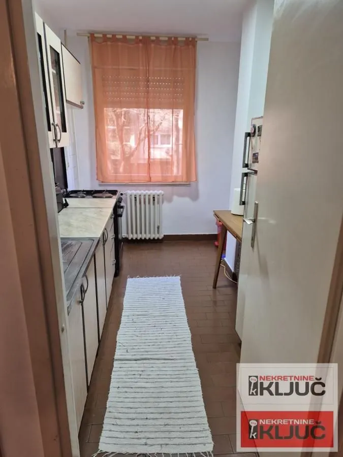 Prodaja, dvosoban stan, 80m², Liman 4, Novi Sad Sve Podlokacije