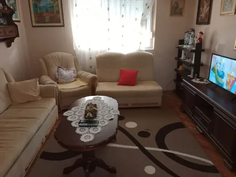 Sale, apartment, 70m², Tivat, Crna Gora - image 1