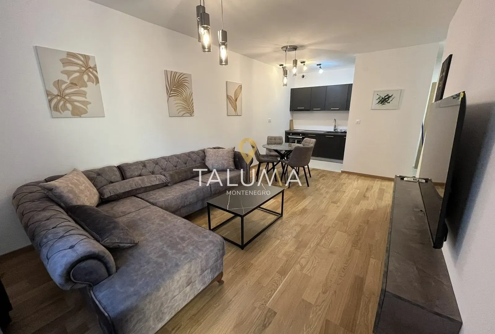 Izdavanje, jednosoban stan, 45m², City Kvart, Podgorica
