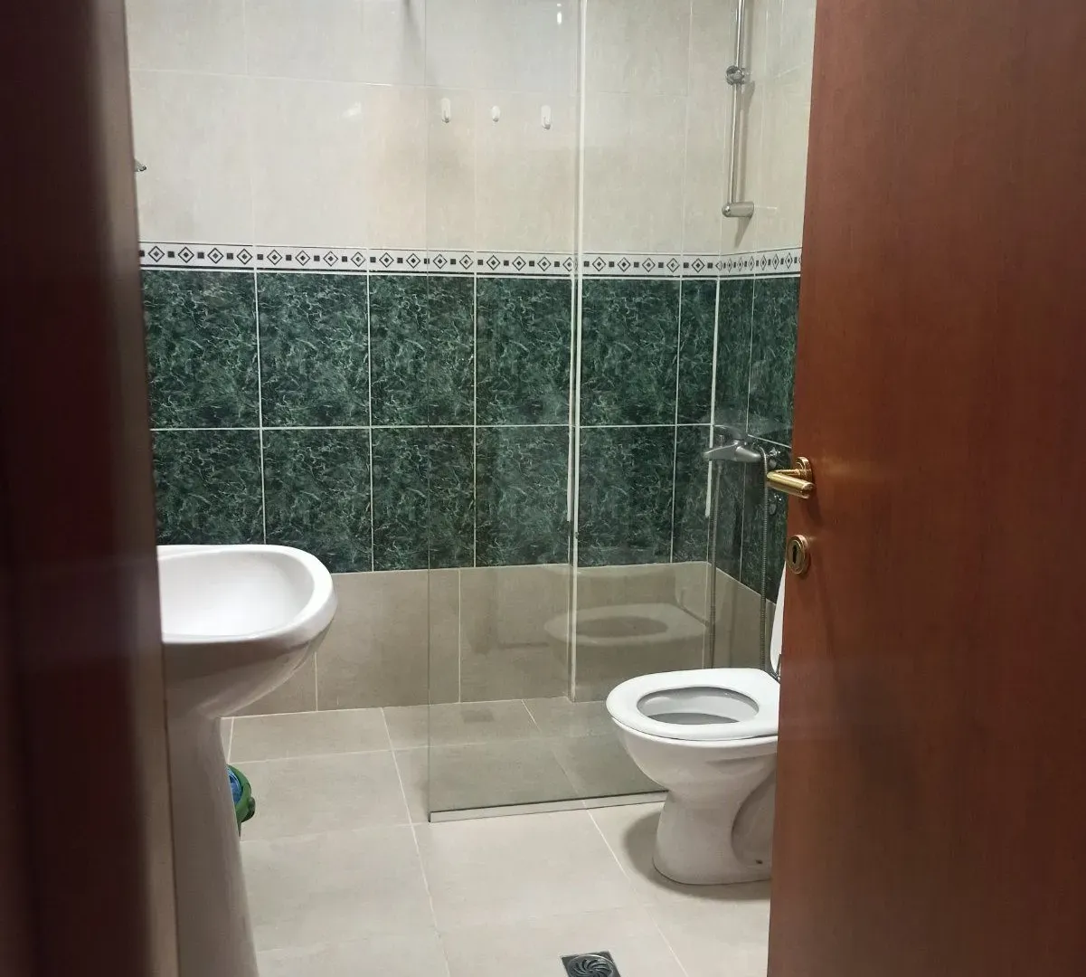 Izdavanje, dvosoban stan, 60m², Preko Morače, Podgorica
