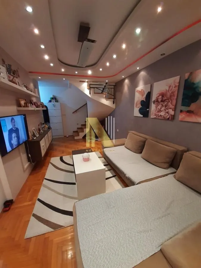Prodaja, trosoban stan, 70m², Nova Detelinara, Novi Sad Sve Podlokacije