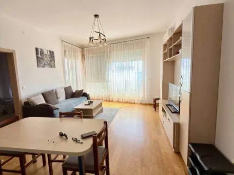 Sale, one bedroom apartment, 52m², Bečići, Budva - image 3