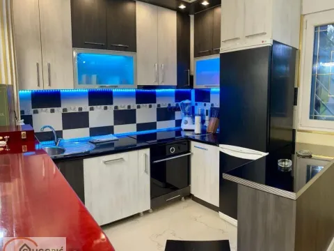 Prodaja, trosoban stan, 57m², Karaburma, Palilula Sve Podlokacije - image 7