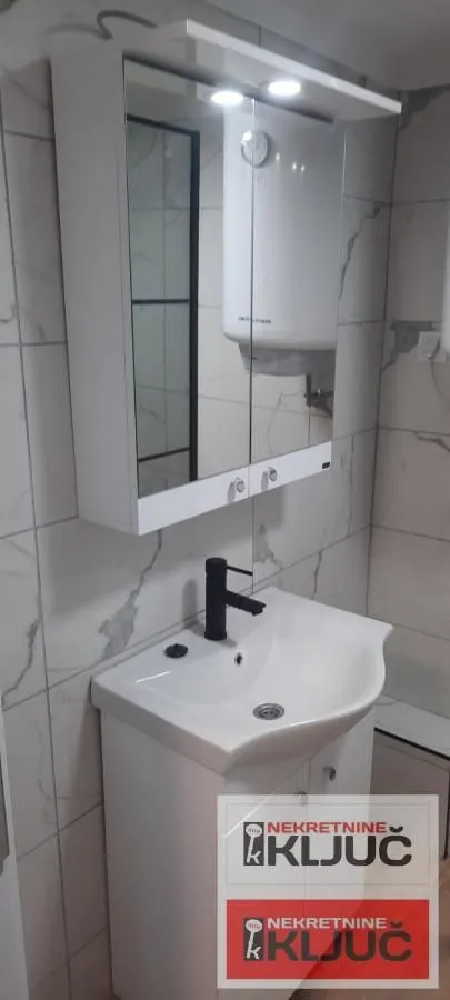 Prodaja, garsonjera, 28m², Adice, Novi Sad Sve Podlokacije
