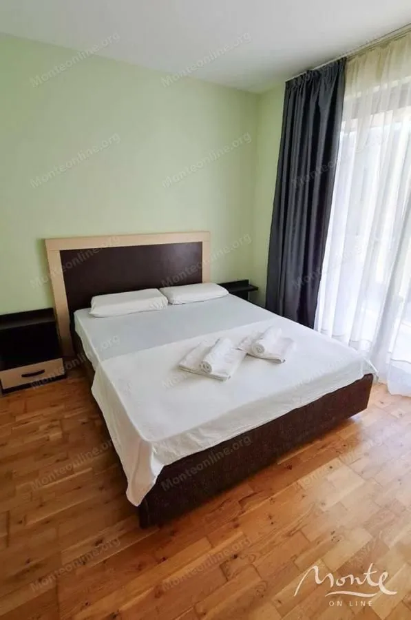Sale, two bedroom apartment, 75m², Pržno, Budva