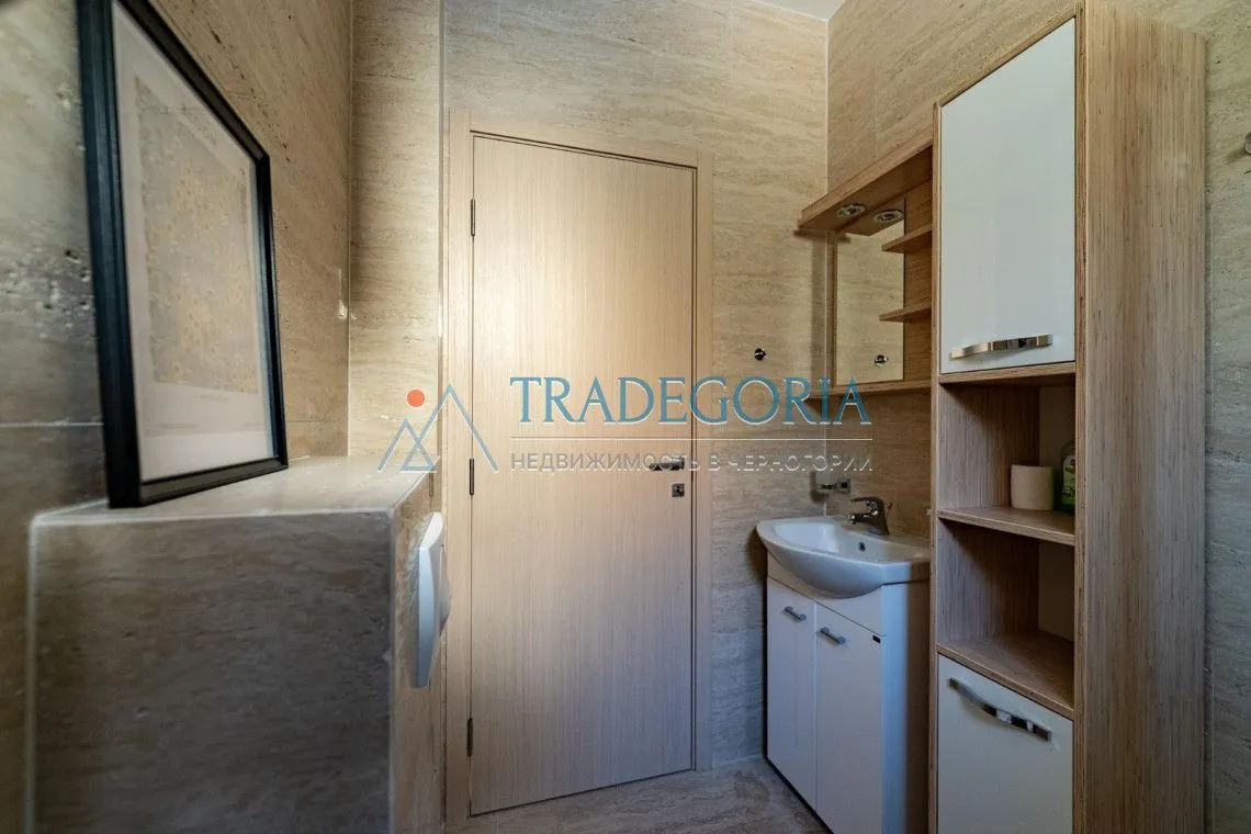 Prodaja, dvosoban stan, 60m², Pržno, Budva