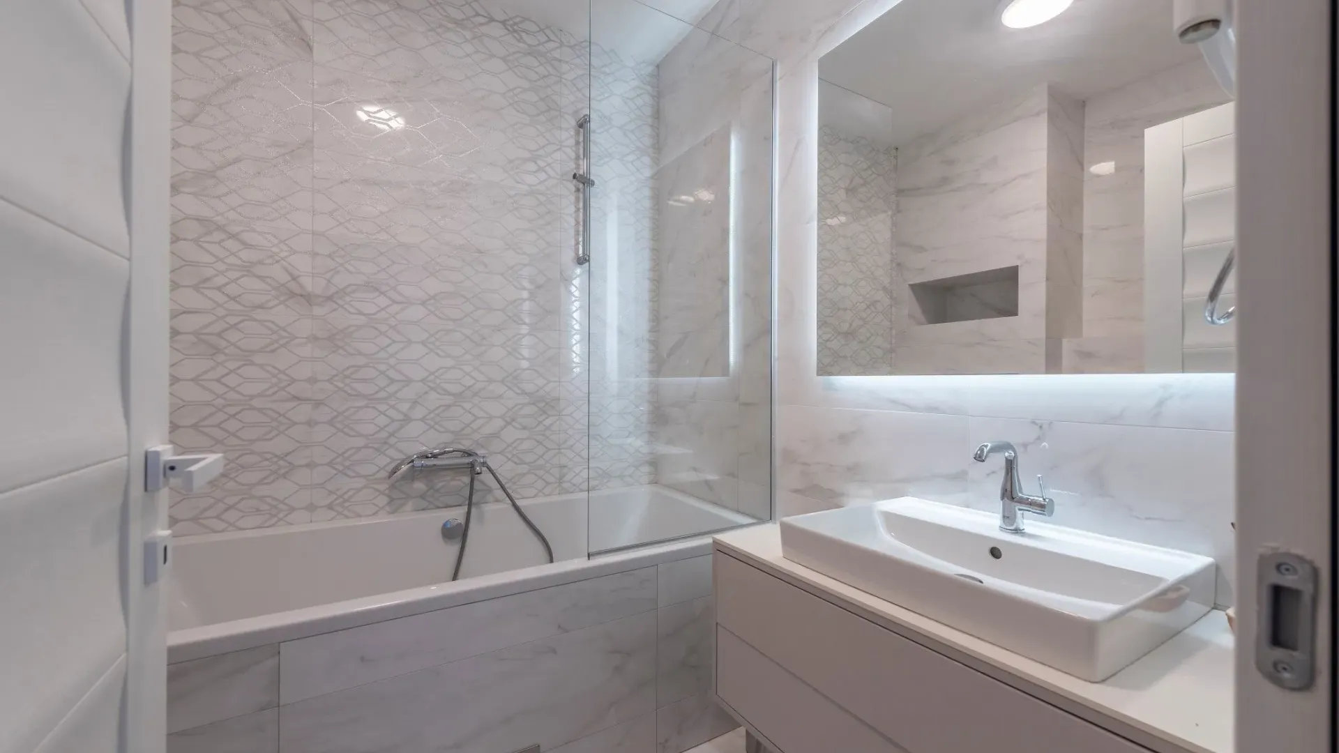 Sale, house, 256m², Reževići, Budva
