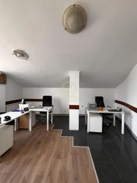 Rent, office space, 450m², Medijana, Niš - image 14