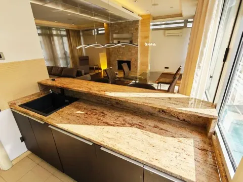 Izdavanje, četvorosoban stan, 148m², Savski Venac, Beograd - image 9