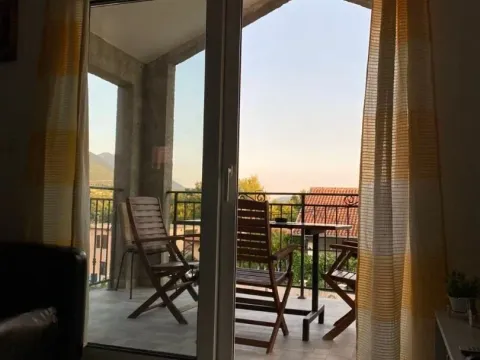 Rent, three bedroom apartment, 90m², Gradiošnica, Tivat - image 8