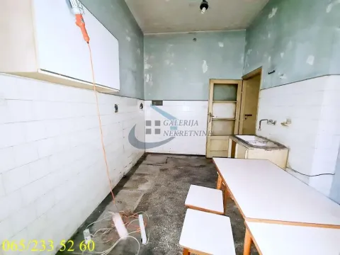 Prodaja, trosoban stan, 91m², Zeleni Venac, Beograd - image 11