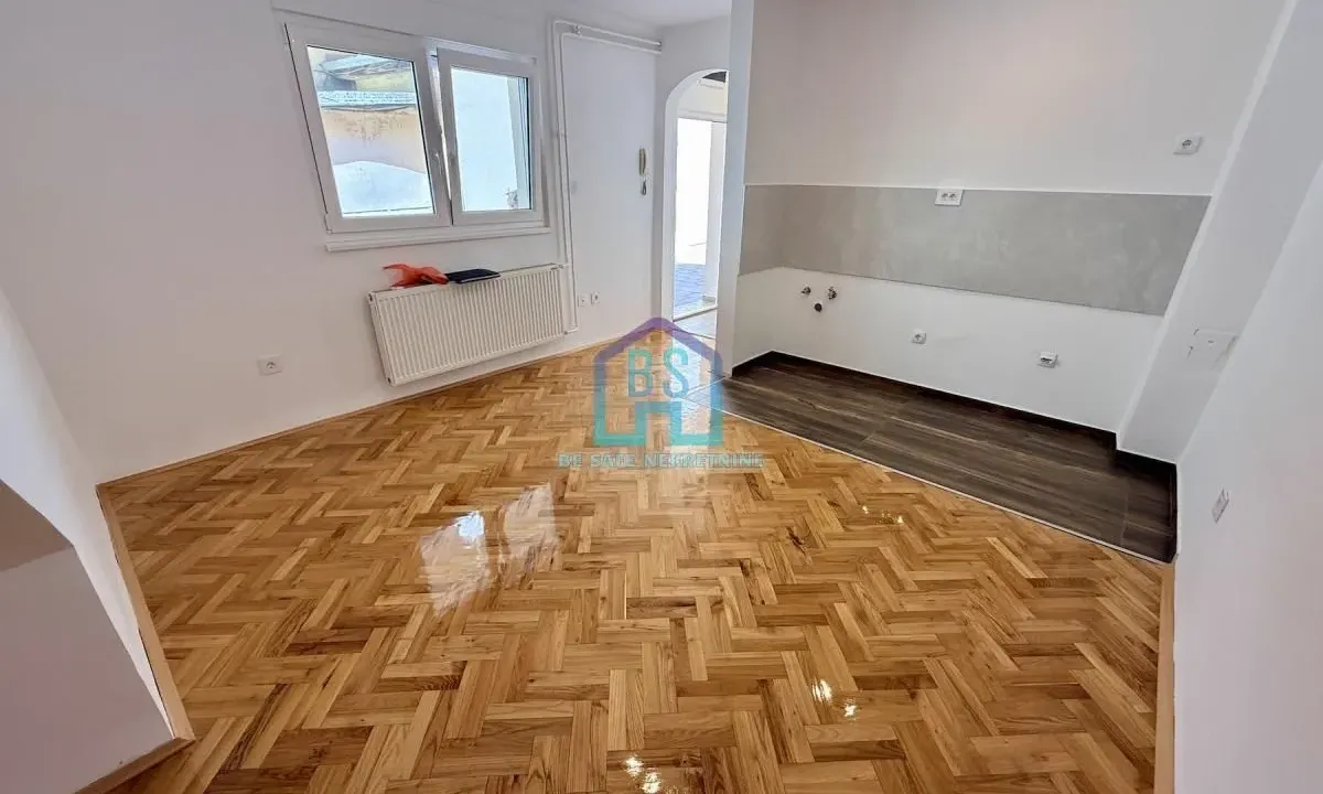 Prodaja, garsonjera, 24m², Stari grad, Novi Sad
