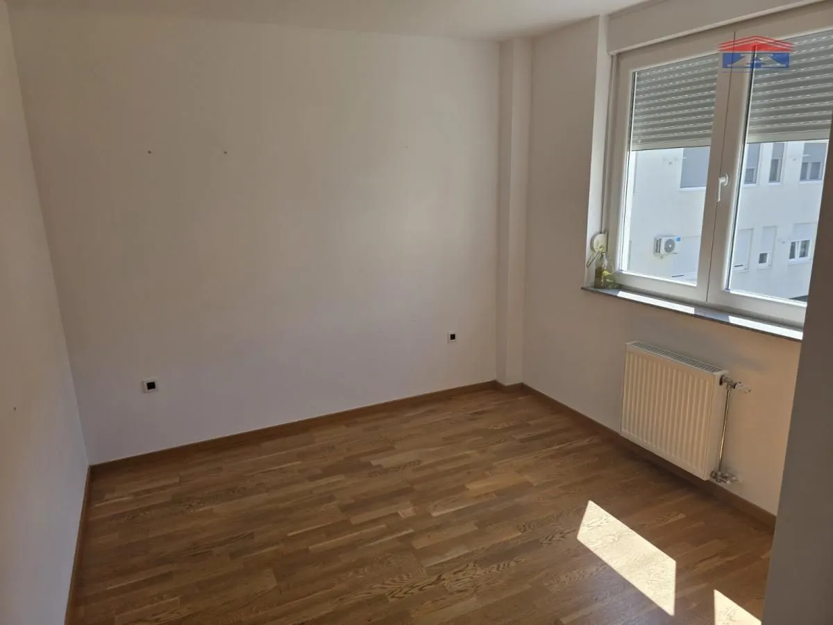 Rent, office space, 40m², Sajmište, Novi Sad