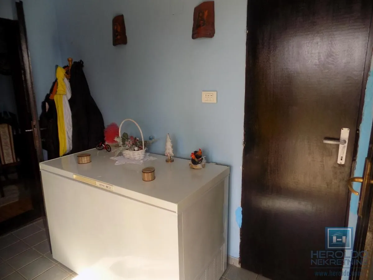 Sale, house, 120m², Karadjordjevo brdo, Paraćin