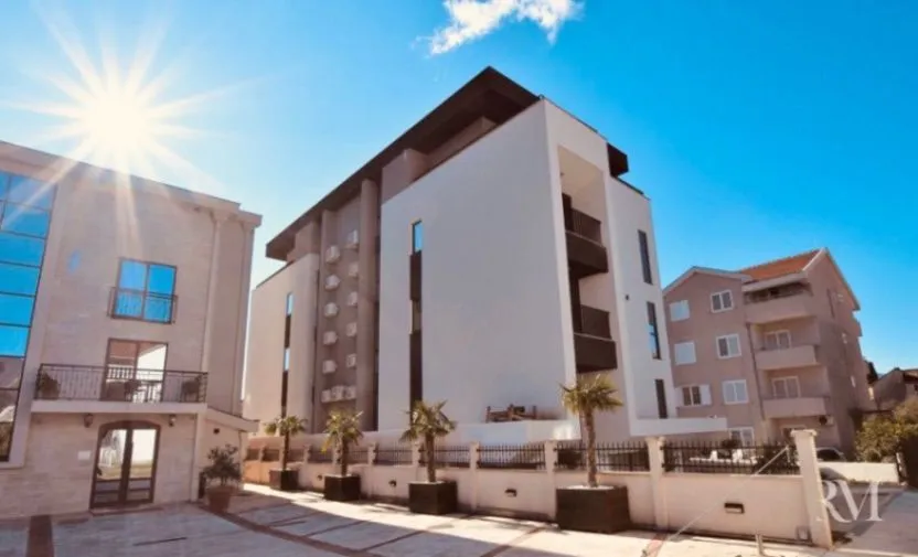 Daily-rent, one bedroom apartment, 50m², Kalimanj, Tivat