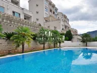 Sale, one bedroom apartment, 57m², Dobrota, Kotor - image 2