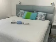 Izdavanje, jednosoban stan, 55m², Tivat, Crna Gora - image 12