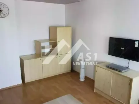 Izdavanje, dvosoban stan, 52m², Liman 3, Novi Sad Sve Podlokacije - image 3