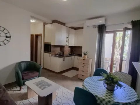 Izdavanje, jednosoban stan, 50m², Ilino, Bar - image 8