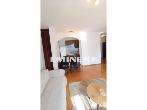 Izdavanje, dvosoban stan, 60m², Uciteljsko Naselje, Zvezdara Sve Podlokacije - image 3