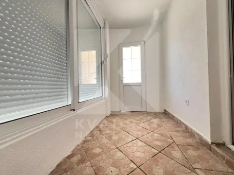 Rent, one bedroom apartment, 50m², Zagorič, Podgorica - image 7