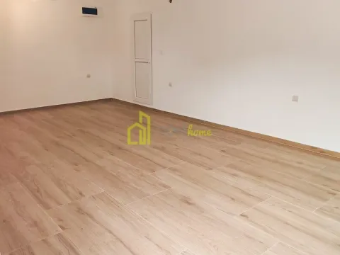 Izdavanje, poslovni prostor, 40m², Masline, Podgorica - image 3