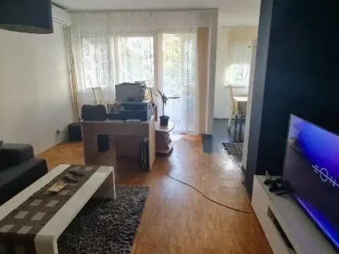 Sale, two bedroom apartment, 61m², Čukarička Padina, Beograd