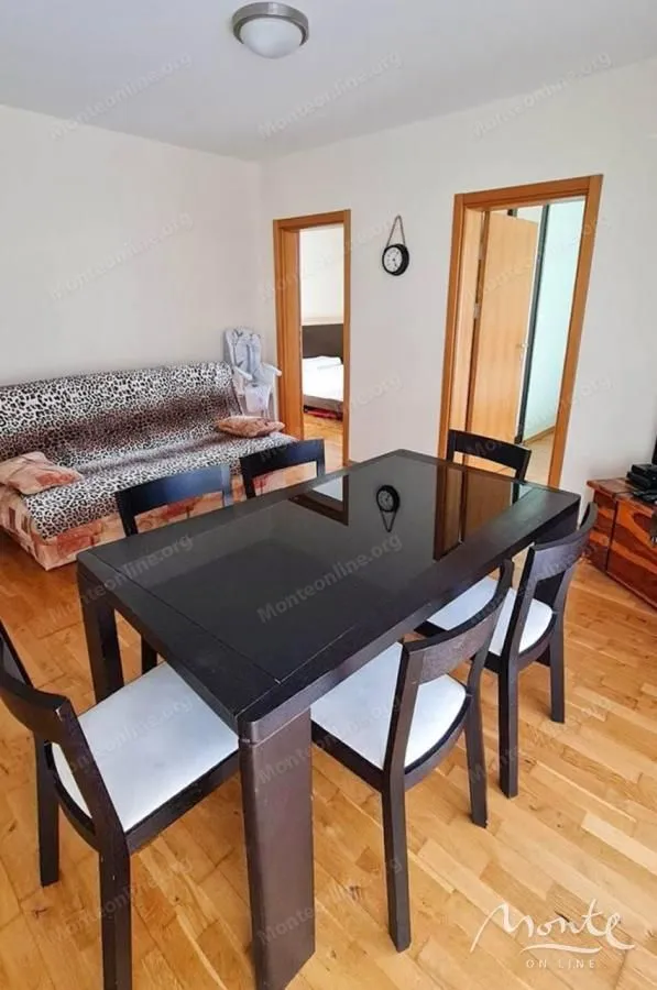 Sale, two bedroom apartment, 75m², Pržno, Budva