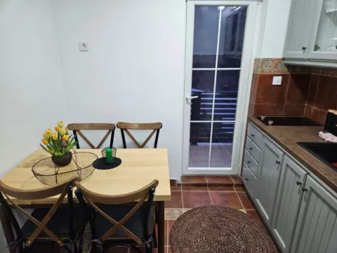 Izdavanje, jednosoban stan, 40m², Nemila, Herceg Novi - image 12