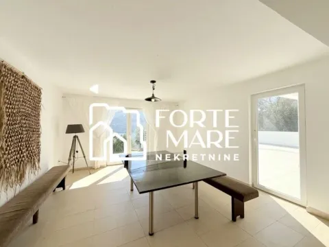 Prodaja, kuća, 212m², Đenovići, Herceg Novi - image 9