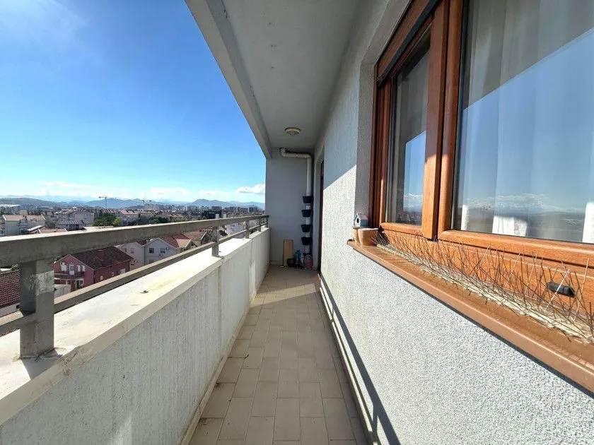 Prodaja, trosoban stan, 81m², Stari Aerodrom, Podgorica