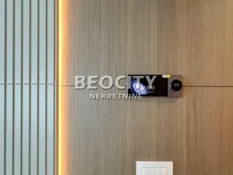 Izdavanje, četvorosoban stan, 160m², Beograd Na Vodi, Beograd - image 37