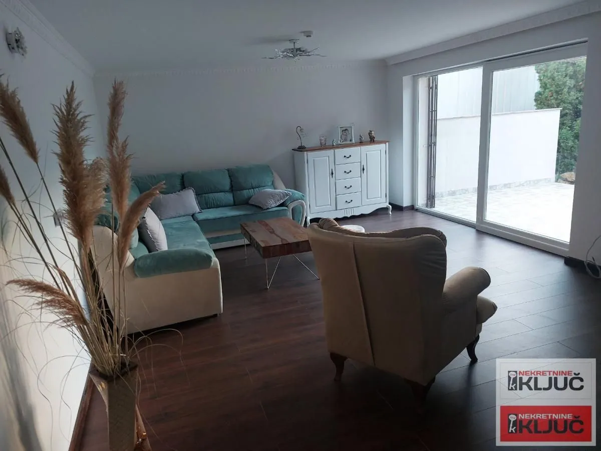 Rent, house, 225m², Veternik, Novi Sad Sve Podlokacije